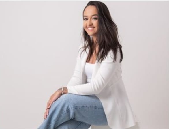 Lara - Neuropsicóloga Casa Ninala